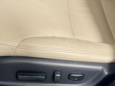 Used 2016 Honda CR-V Touring image 15