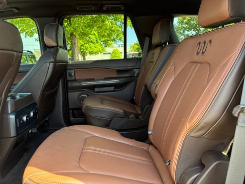 Certified 2024 Ford Expedition King Ranch AWD/4WD image 17