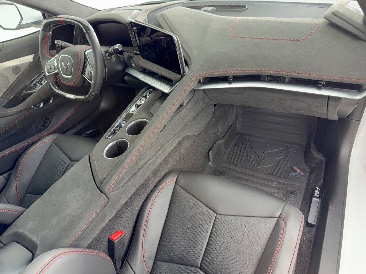 Used 2026 Chevrolet Corvette Z06 RWD image 17