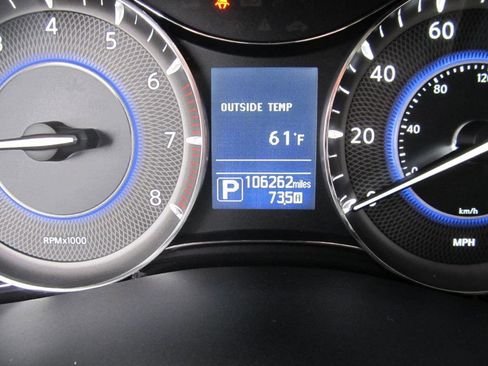 Used 2017 INFINITI QX80 2WD w/ Driver Assistance Package image 48