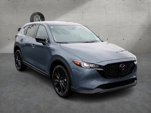 Used 2022 MAZDA CX-5 Carbon Edition image 2