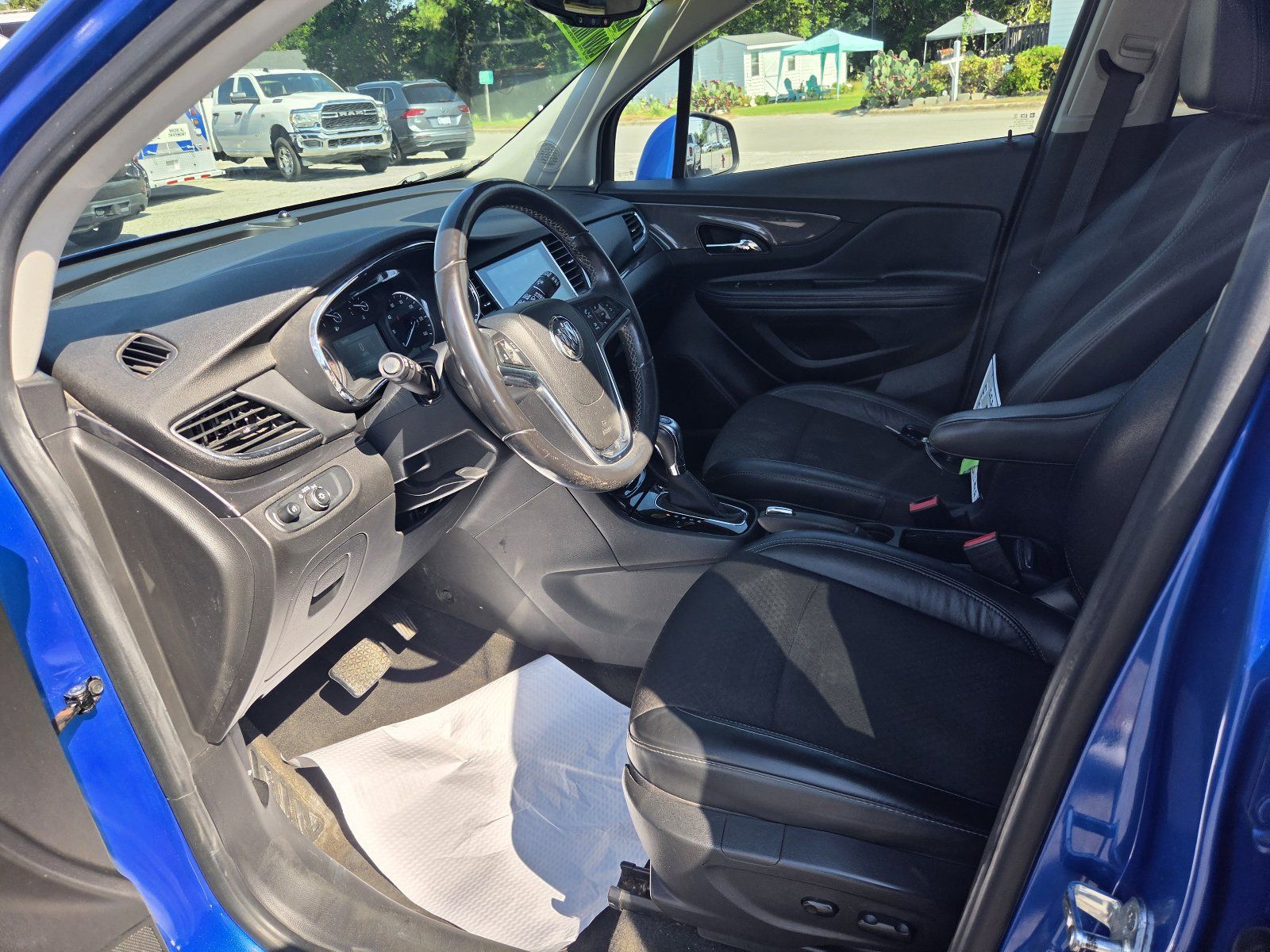 Used 2017 Buick Encore Preferred AWD/4WD image 10
