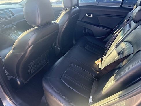 Used 2016 Kia Sportage EX image 8