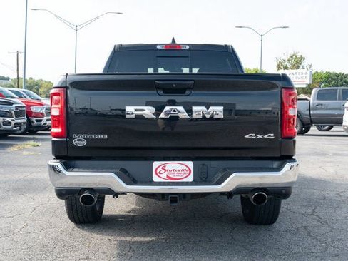 Used 2025 RAM 1500 Laramie AWD/4WD image 4