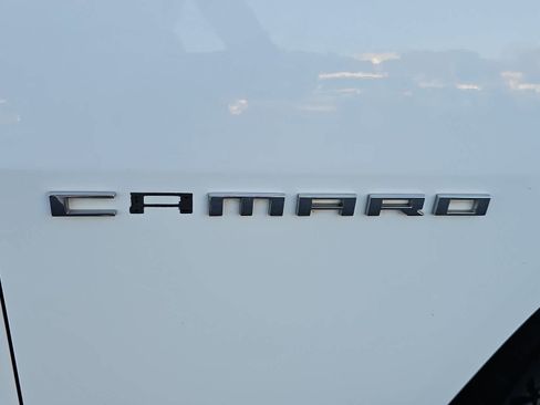 Used 2015 Chevrolet Camaro LT image 27