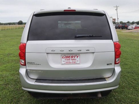 Used 2011 Dodge Grand Caravan Mainstreet w/ PWR Convenience Group FWD image 10