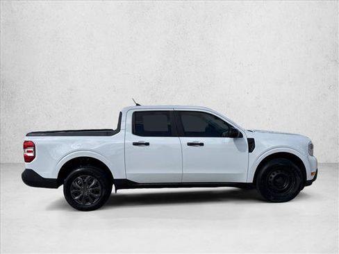 Used 2024 Ford Maverick XL FWD image 4