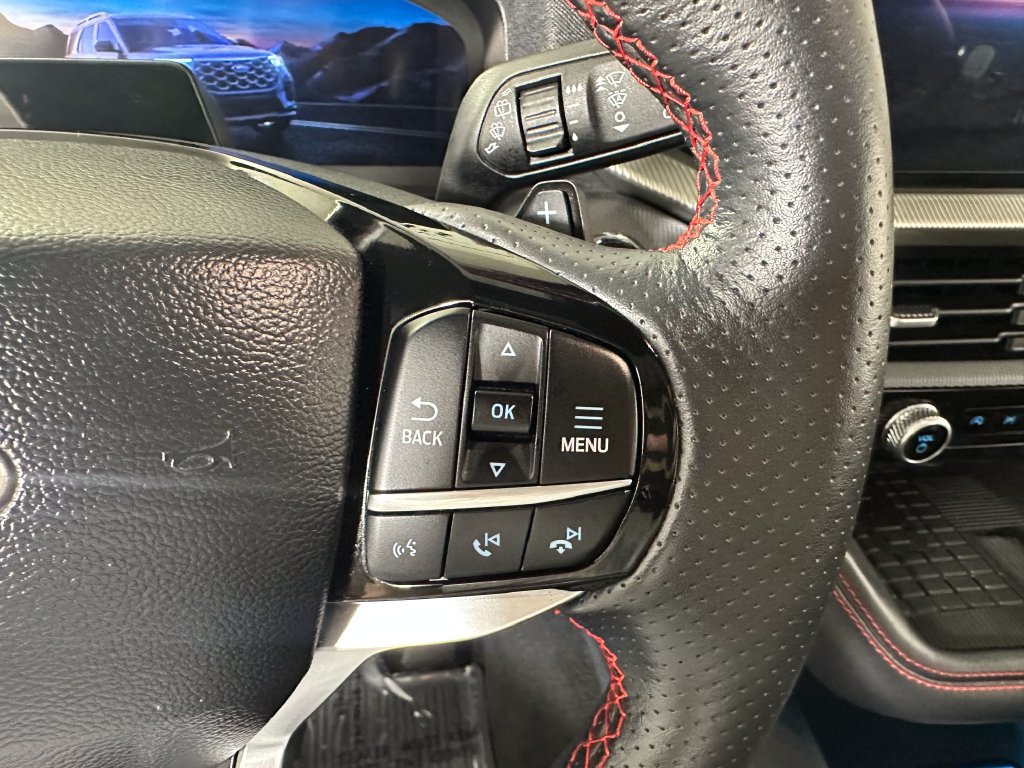 Used 2025 Ford Explorer ST AWD/4WD image 34