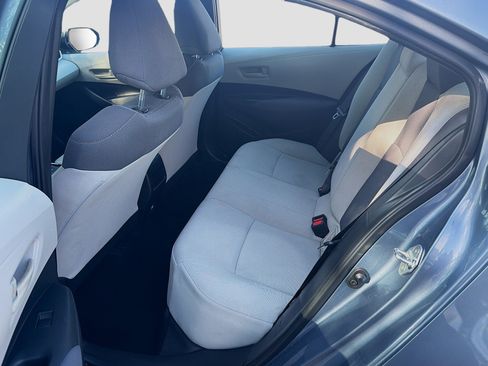 Used 2022 Toyota Corolla L FWD image 19