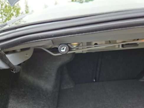 Used 2025 Nissan Altima 2.5 SR AWD/4WD image 28