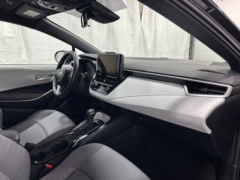 Used 2025 Toyota Corolla SE image 59