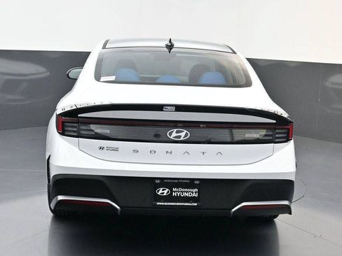 New 2026 Hyundai Sonata SE FWD image 4