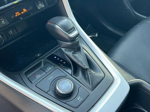 Used 2024 Toyota RAV4 XSE image 13