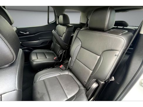 Used 2023 GMC Acadia SLT w/ Elevation Edition AWD/4WD image 27