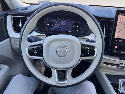 New 2026 Volvo XC60 B5 Ultra w/ Protection Package Premier image 12