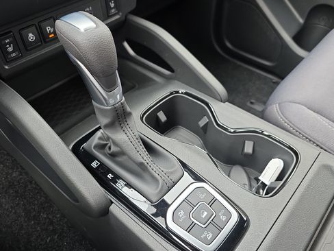 New 2026 Nissan Frontier SV AWD/4WD image 30