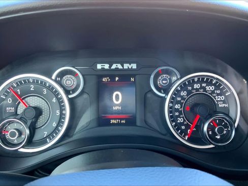 Used 2023 RAM 1500 Big Horn image 39