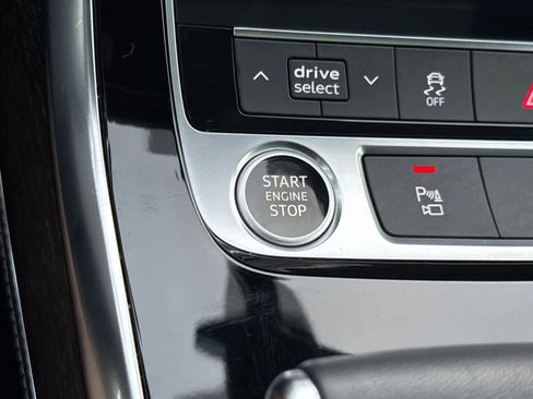 Used 2025 Audi Q7 3.0T Premium Plus w/ Premium Plus Package image 24