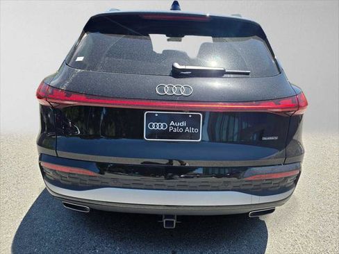 Used 2025 Audi Q5 Prestige AWD/4WD image 4