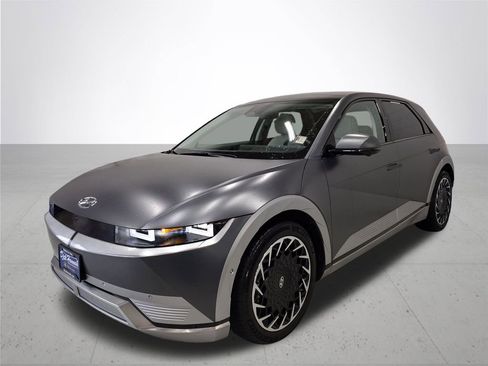 Used 2023 Hyundai Ioniq 5 Limited w/ Cargo Package image 2