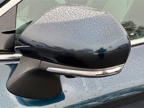 Used 2021 Toyota Camry XLE w/ Navigation Upgrade Package image 55