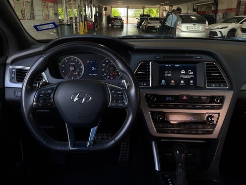 Used 2016 Hyundai Sonata Sport 2.0T image 14