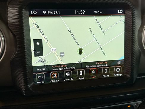 Certified 2022 Jeep Wrangler Unlimited Rubicon 4xe AWD/4WD image 14