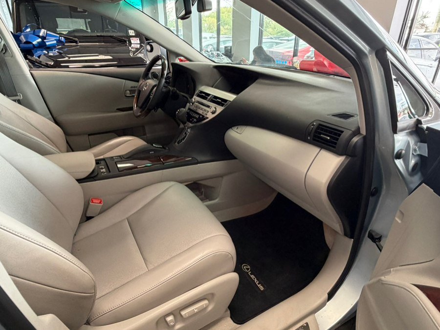 Used 2011 Lexus RX 350 AWD w/ Premium Pkg image 36
