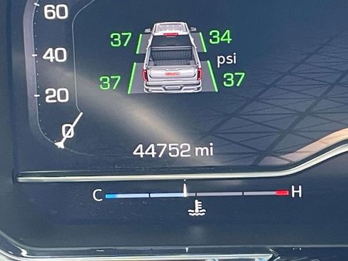 Used 2025 GMC Sierra 1500 SLT image 21