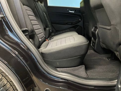 Used 2024 Ford Edge SE image 41