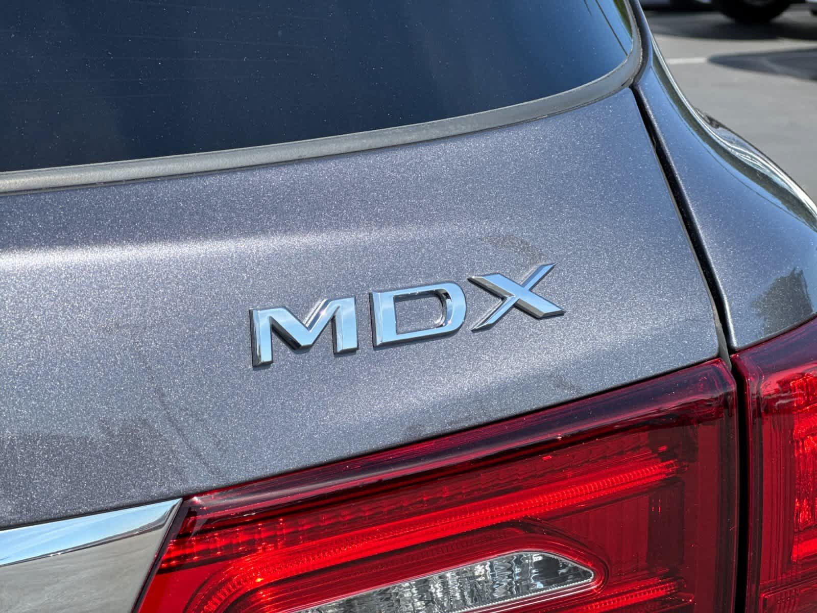 Used 2020 Acura MDX w/ Technology Package AWD/4WD image 32