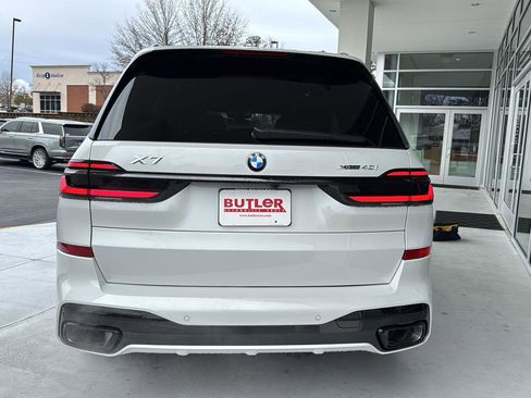 New 2026 BMW X7 xDrive40i w/ Executive Package image 4