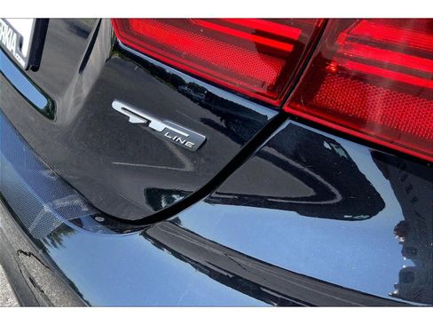 Used 2023 Kia Forte GT-Line FWD image 8