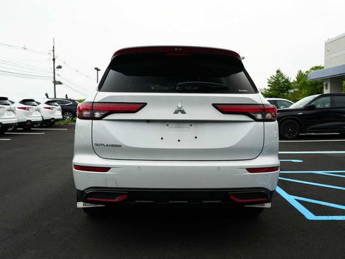 Used 2023 Mitsubishi Outlander Ralliart AWD/4WD image 6