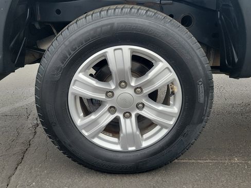 Used 2019 Ford Ranger XL w/ Equipment Group 101A Mid RWD image 5