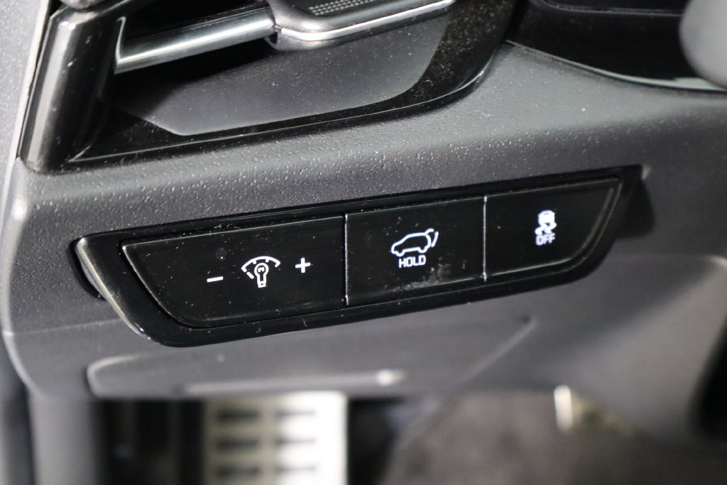 Used 2023 Kia Niro Wave FWD image 23