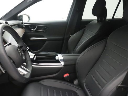 Certified 2026 Mercedes-Benz GLC 300 image 31