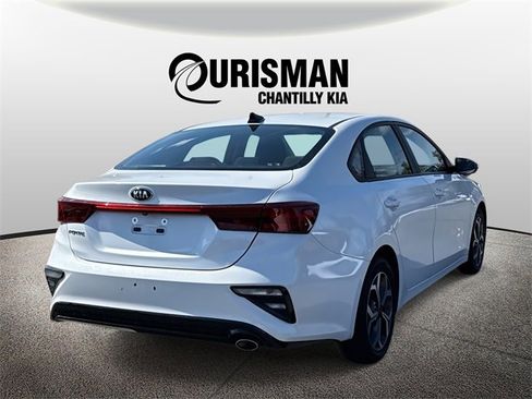 Used 2021 Kia Forte LXS image 2