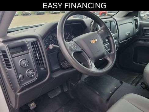 Used 2018 Chevrolet Silverado 1500 W/T w/ Trailering Package image 17