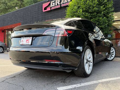 Used 2022 Tesla Model 3 Long Range AWD/4WD image 12