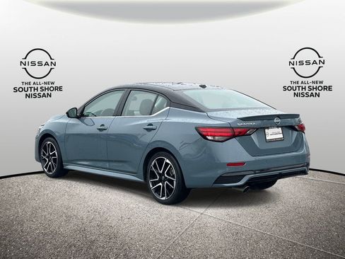 Certified 2025 Nissan Sentra SR w/ SR Premium Package image 6