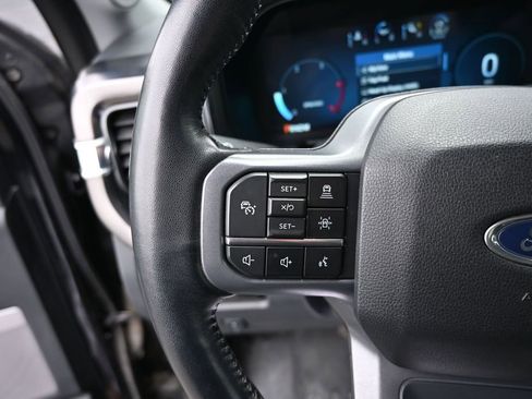 Used 2023 Ford F450 Lariat w/ Lariat Ultimate Package AWD/4WD image 28