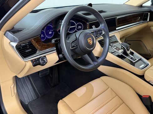 Certified 2023 Porsche Panamera 4 Platinum Edition AWD/4WD image 4