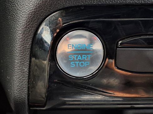 Used 2023 Ford Escape ST-Line w/ Tech Pack #1 image 8