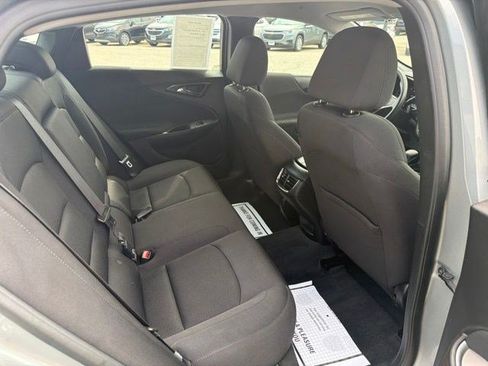 Used 2024 Chevrolet Malibu LT FWD image 18