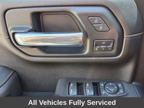 Used 2021 GMC Sierra 1500 AT4 w/ AT4 Premium Package AWD/4WD image 17