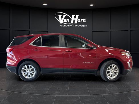 Used 2021 Chevrolet Equinox LT AWD/4WD image 8