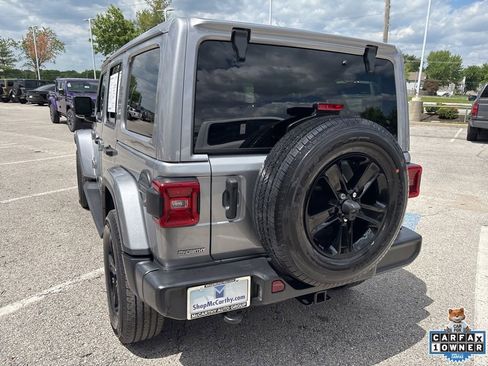 Used 2020 Jeep Wrangler Unlimited Sahara AWD/4WD image 21