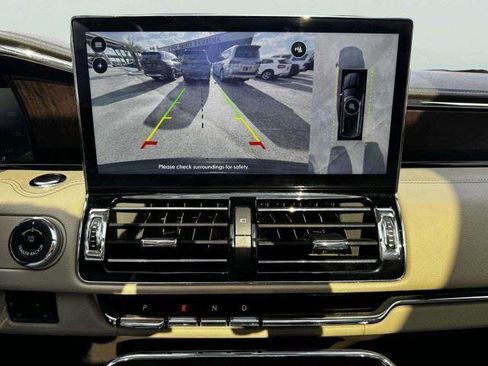 Used 2023 Lincoln Navigator Reserve RWD image 31