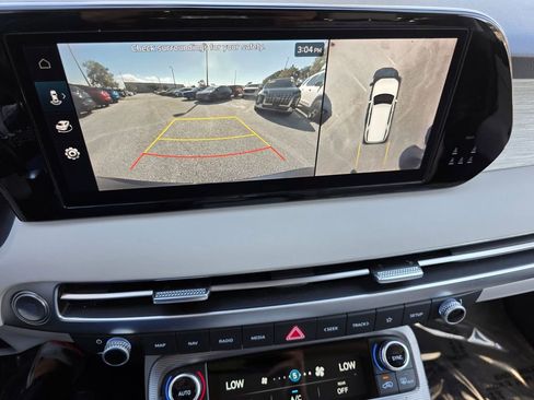 Used 2025 Hyundai Palisade Calligraphy image 24